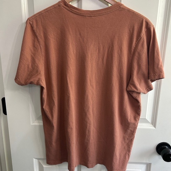 GUC Y’all graphic tee size Large  Rust/Rose color. Some wear around neck. Soft!! - Picture 6 of 9